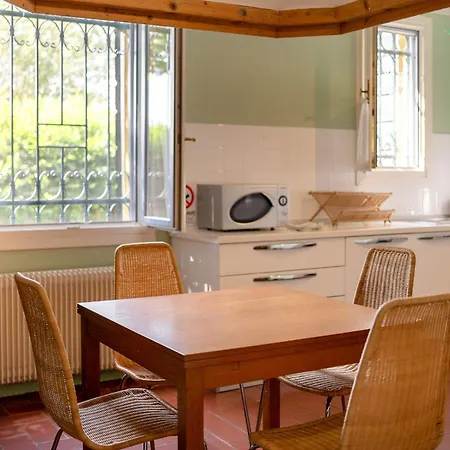 아파트호텔 Lemene 3*